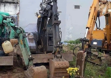 Cho thuê xe cơ giới 