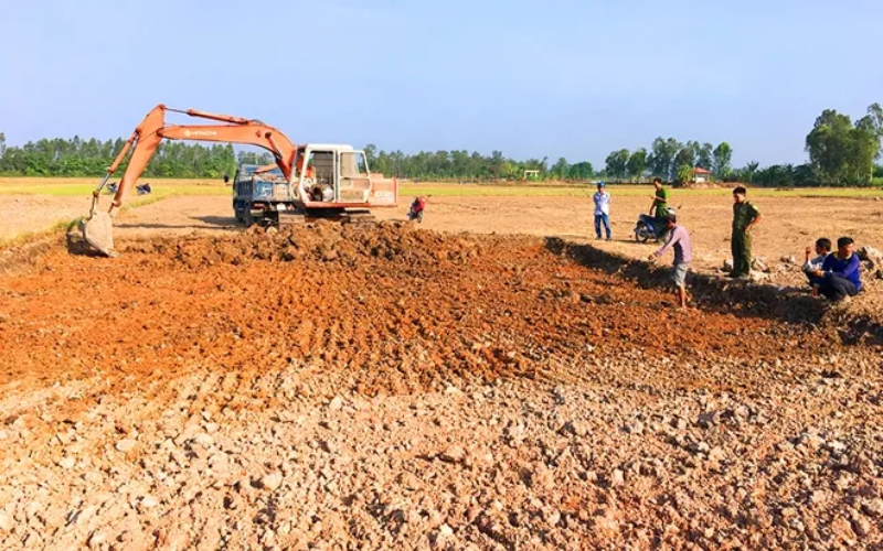 Thực Hiện Các Hạng Mục Xây Dựng