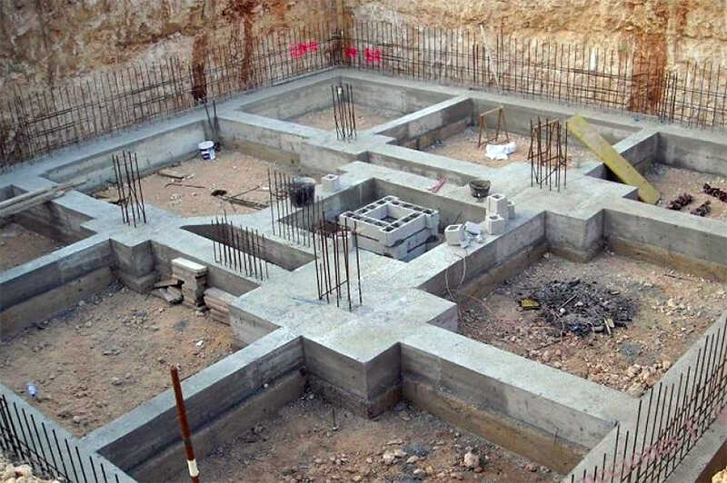 Dịch Vụ Đào Móng Nhà và Gia Cố Nền Móng Chuyên Nghiệp